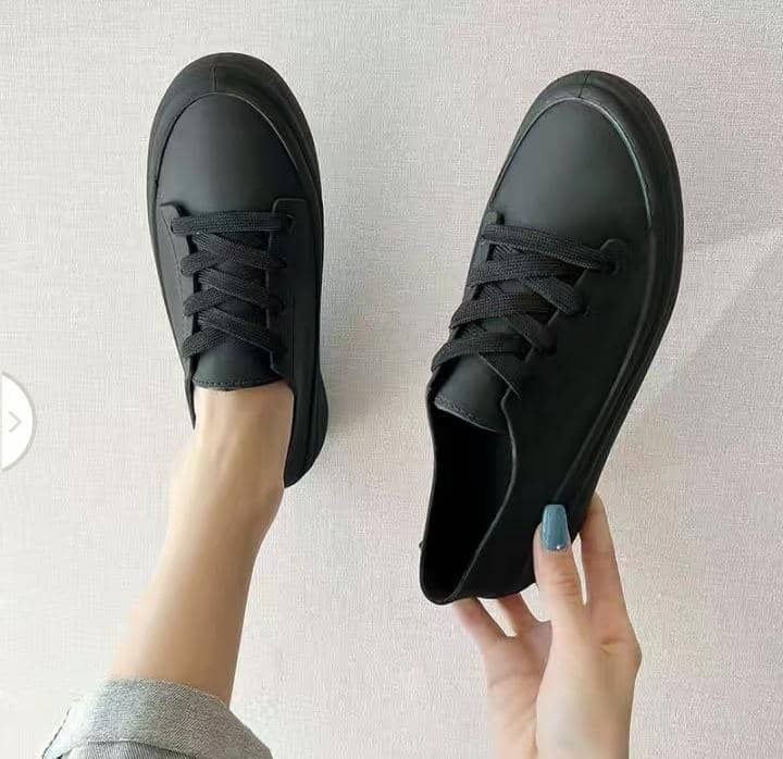 2026/02/1001839612.jpg Rubber shoe - Image 1